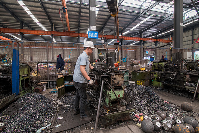 永济网架配件-螺栓球加工车间